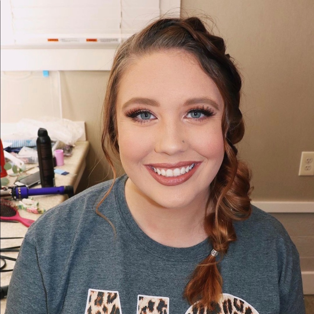 Meet your Posher, Katie